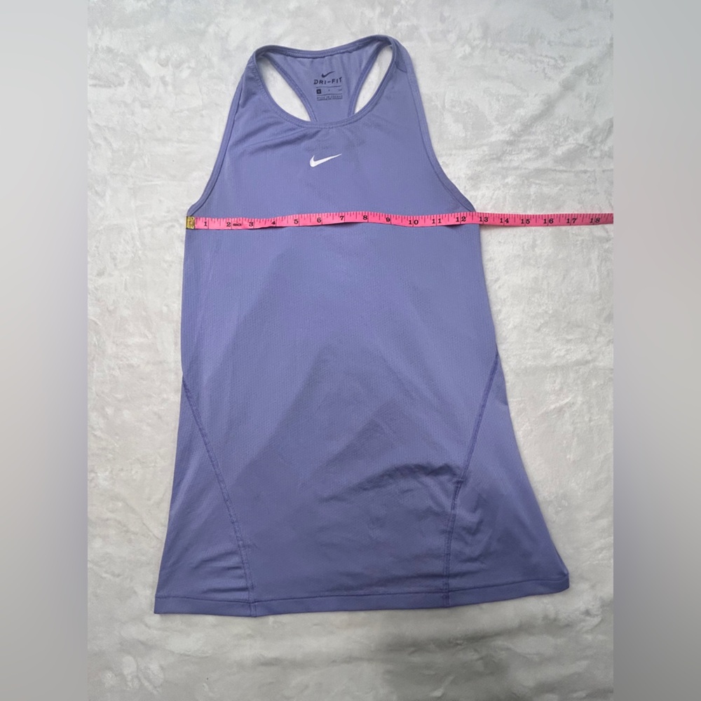 Nike Racerback Tank Top in Size S